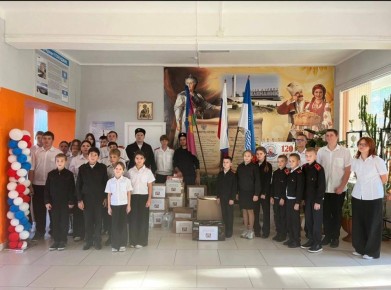 От казаков Ейска – с заботой о наших защитниках