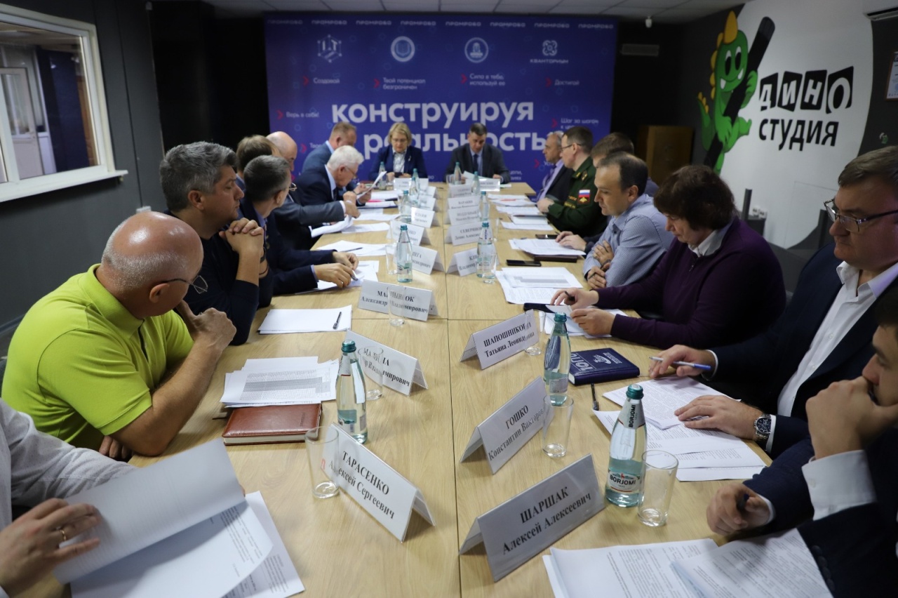 На фестивале «ПромРобо» обсудили вопросы развития технического творчества детей на Кубани