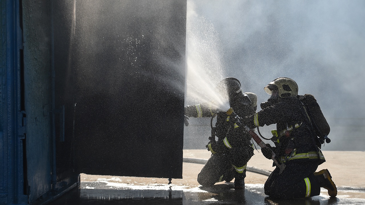 После ночной атаки дронов на Туапсе повреждены два иностранных судна