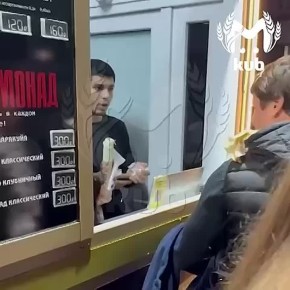 Дождь из шаурмы прошёл возле парка Галицкого