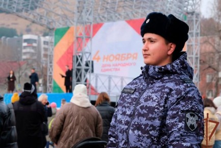 Росгвардия обеспечила безопасность проведения праздничных мероприятий Дня народного единства