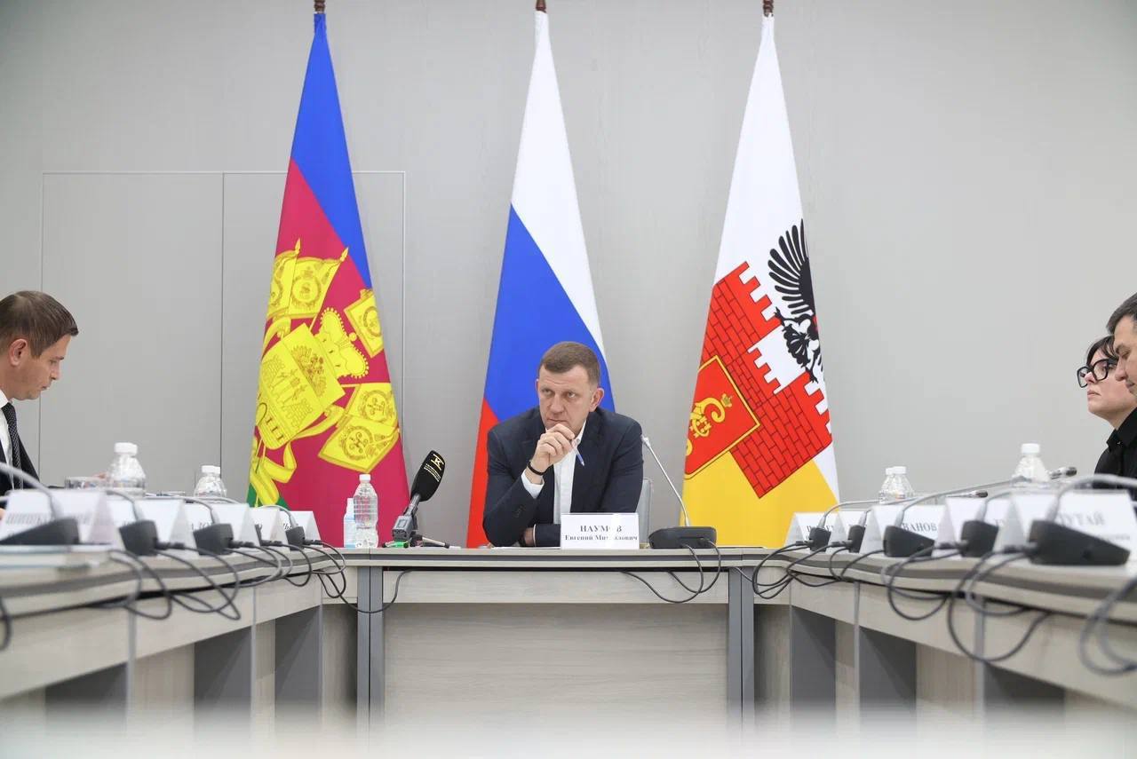 В Краснодаре по поручению главы города Евгения Наумова проводят анализ сетей уличного освещения