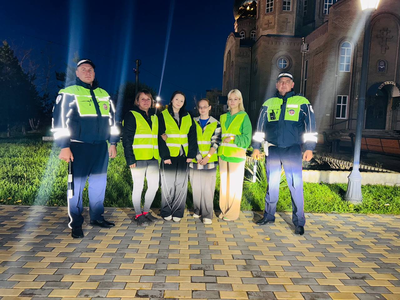 «Засветись — стань заметней!» – акция по дорожной безопасности