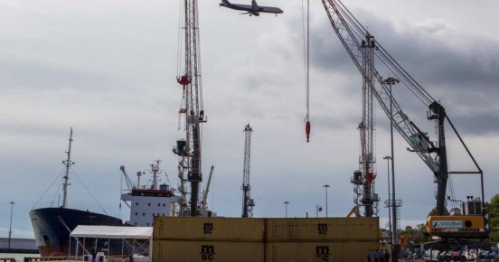 Прибывший в Сочи паром из Трабзона не может войти в порт