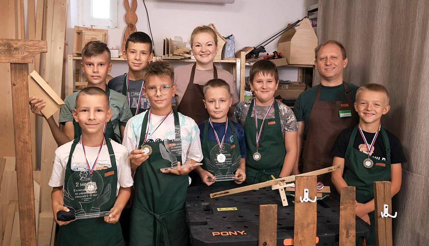 Рукоделие, столярное дело и гончарное искусство: история успеха студии «Рукотвор»