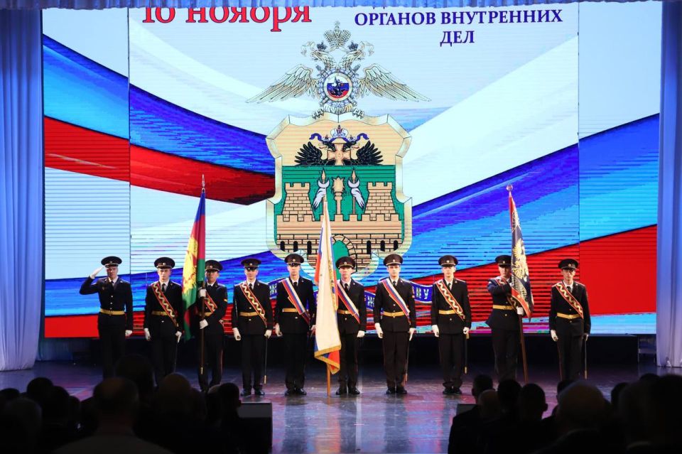 В Краснодаре состоялось торжественное мероприятие, посвященное Дню сотрудника органов внутренних дел