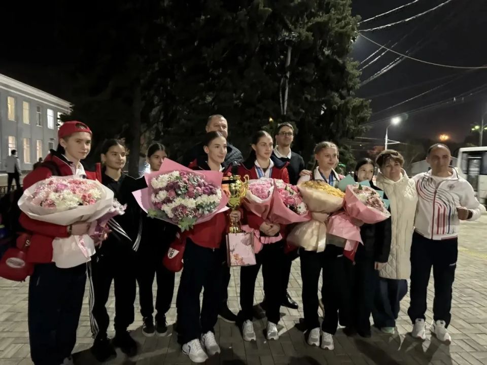 В Краснодаре встретили золотых медалисток первенства Европы по боксу
