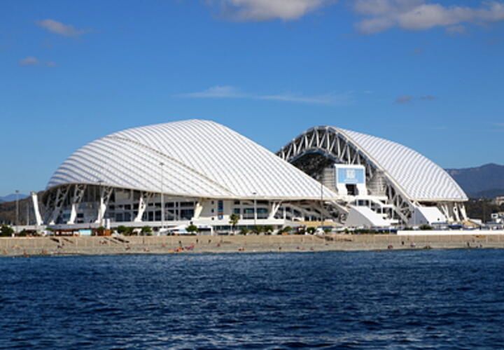 Из-за футбольных матчей сборной России в Сочи скорректируют маршруты автобусов и электричек