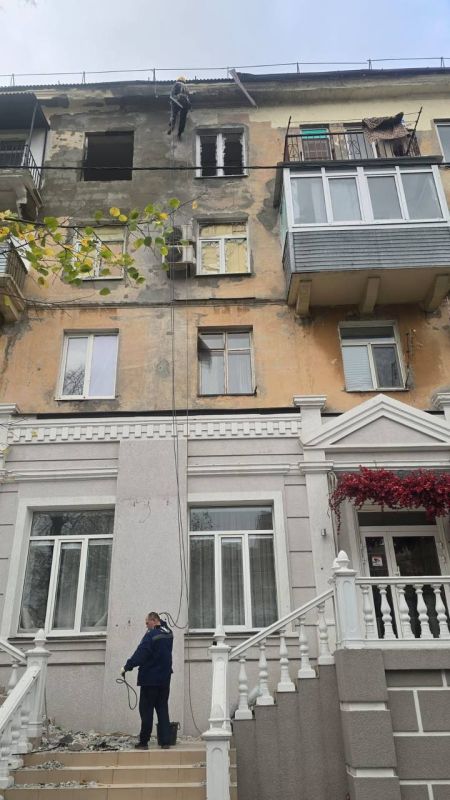 В Новороссийске продолжаются восстановительные работы в пострадавших квартирах