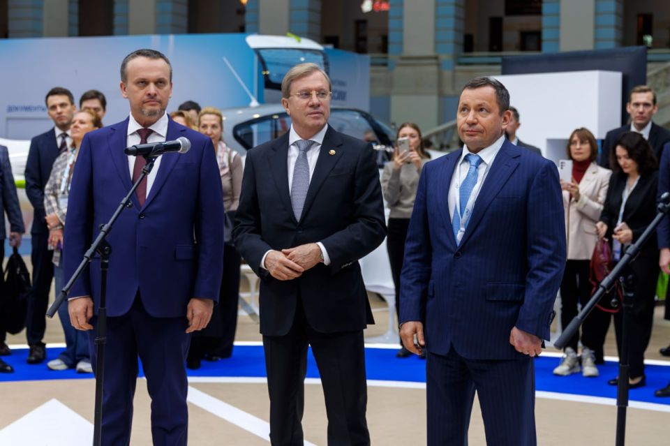 На форуме «Транспорт России» открыли новые транспортные объекты