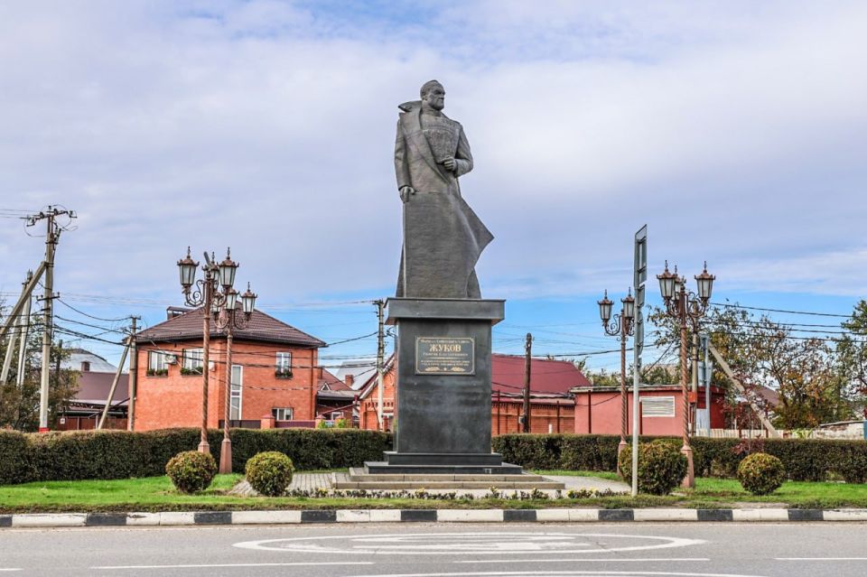 ПЕРВЫЕ ШАГИ МАРШАЛА: КАК АРМАВИР ДАЛ СТАРТ ВОЕННОЙ КАРЬЕРЕ ГЕОРГИЯ ЖУКОВА