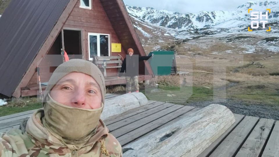 Альпинист из Краснодара пропал в горах Адыгеи — по данным SHOT, мужчина пошёл в поход с беременной женой-балийкой, но потом оставил её в лагере