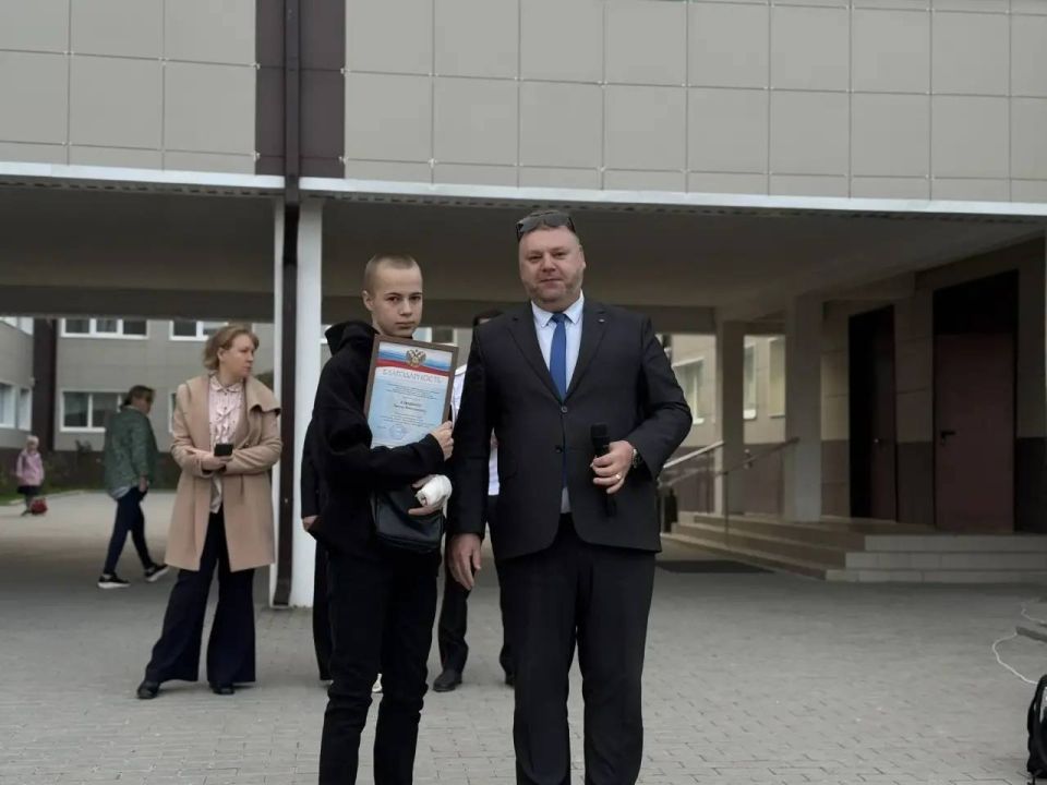 12345. Сын сотрудницы Отдела МВД России по городу Анапе передал свой питбайк для нужд бойцов в зону проведения боевых действий Ученику 9 класса МБОУ СОШ №11 им. С.М.Жолоба родителями с детства прививались чувства патриотизма...