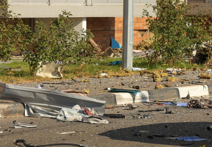 В соседней Ростовской области в результате ночной атаки погиб человек, а 10 - пострадали