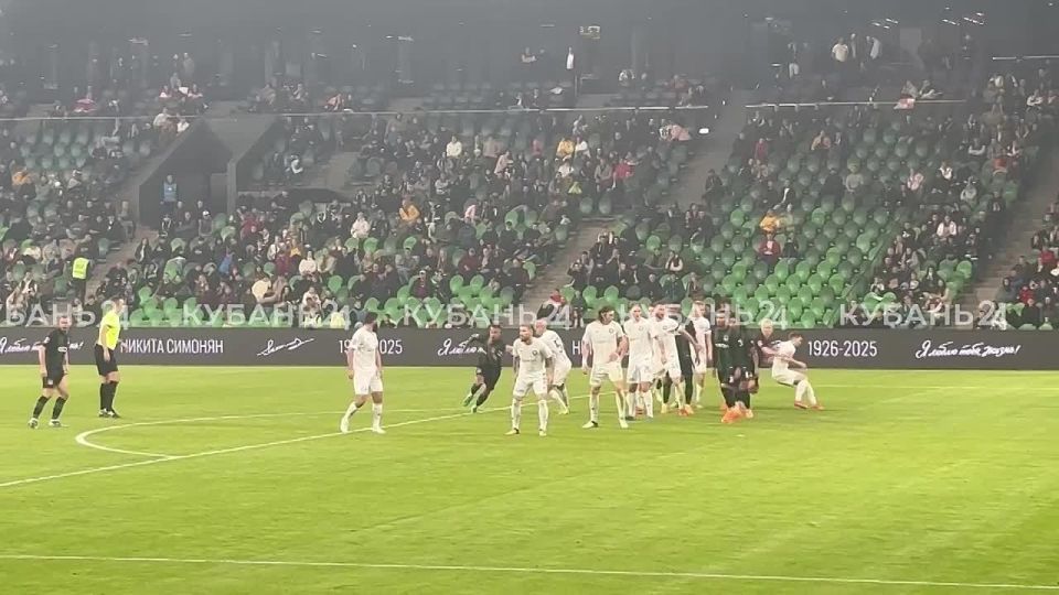 ФК «Краснодар» обыграл дома «Оренбург» со счетом 4:0