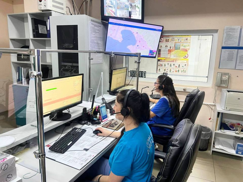 В ноябре в скорую Геленджика позвонил мужчина, его жена внезапно потеряла сознание и не дышала