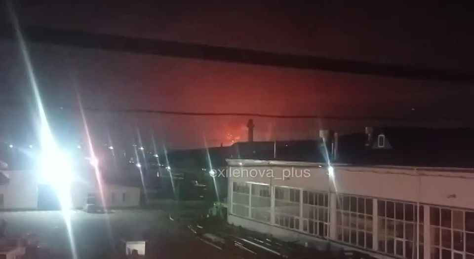 Ночью украинские дроны-камикадзе в очередной раз атаковали Афипский НПЗ в Краснодарском крае