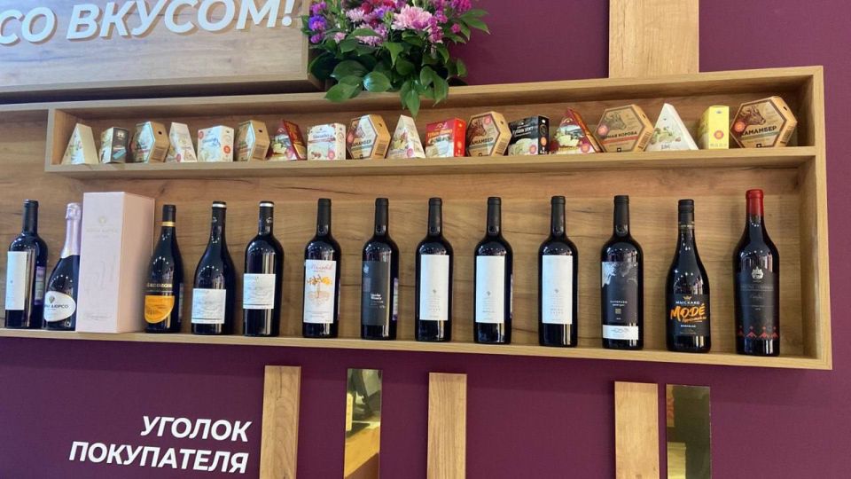 Вениамин Кондратьев: С начала 2025 года в крае произвели больше 200 миллионов литров вина