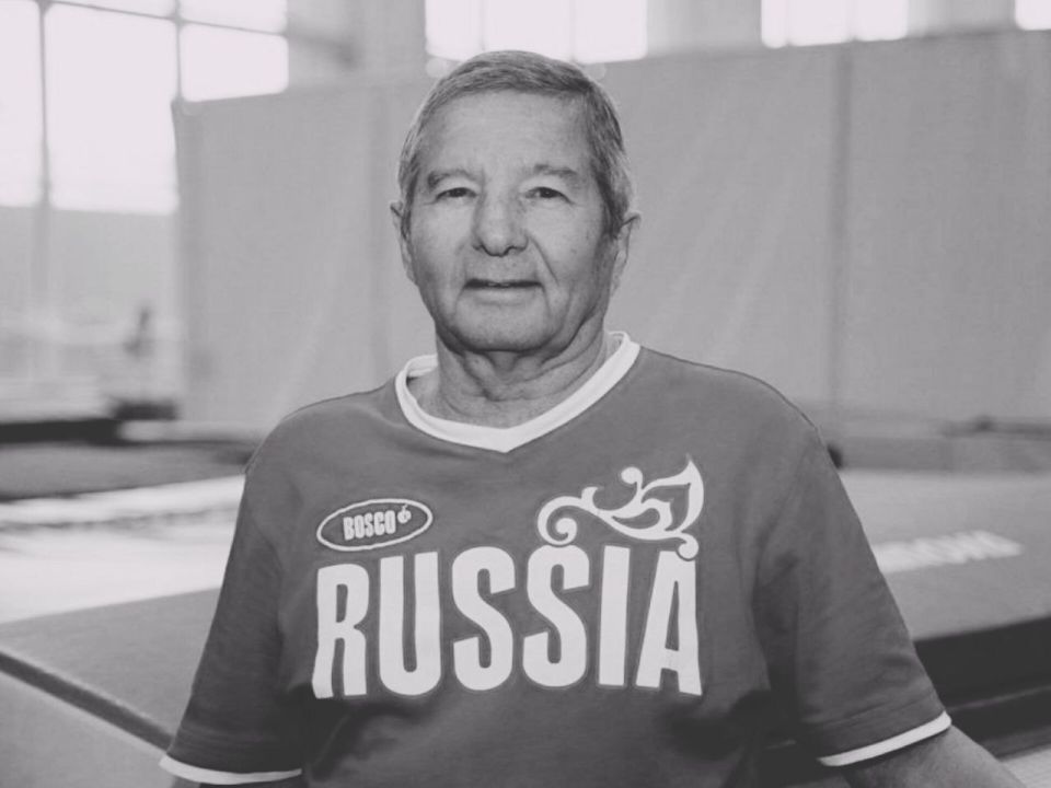 С тяжелым сердцем сообщаю о невосполнимой утрате