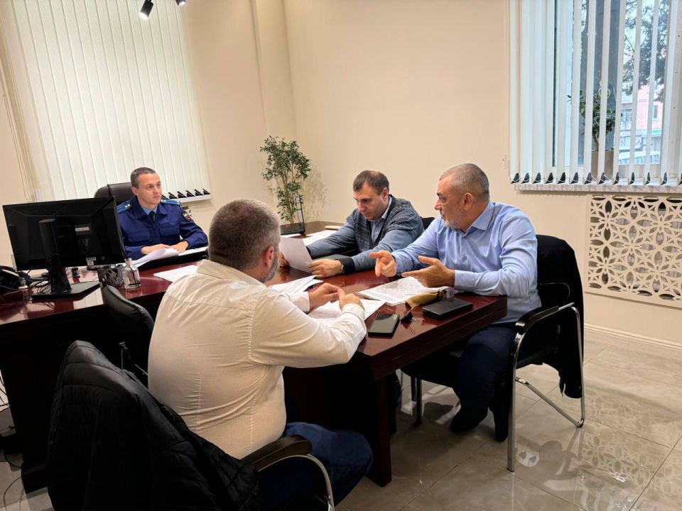 Туапсинской межрайонной прокуратурой проведено совещание по вопросам предоставления социальных гарантий участникам специальной военной операции и членам их семей
