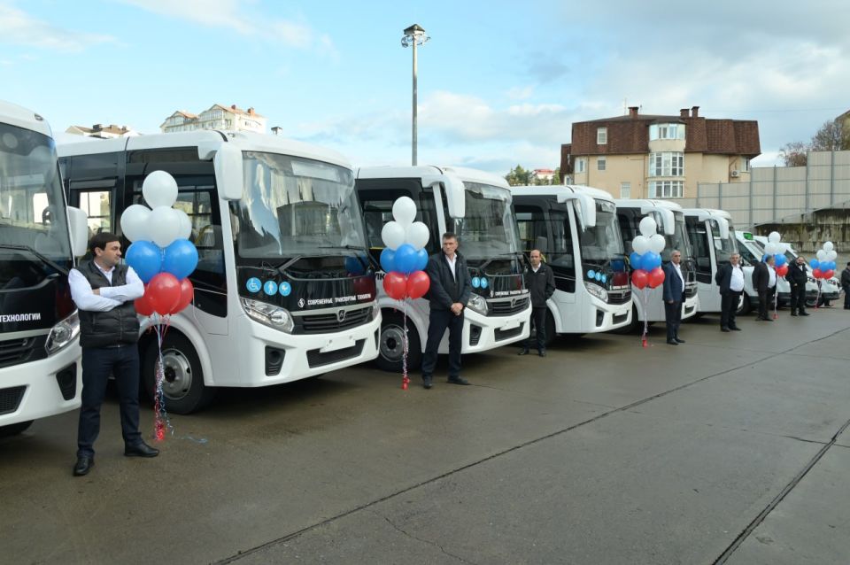В Сочи закупили 75 новых автобусов