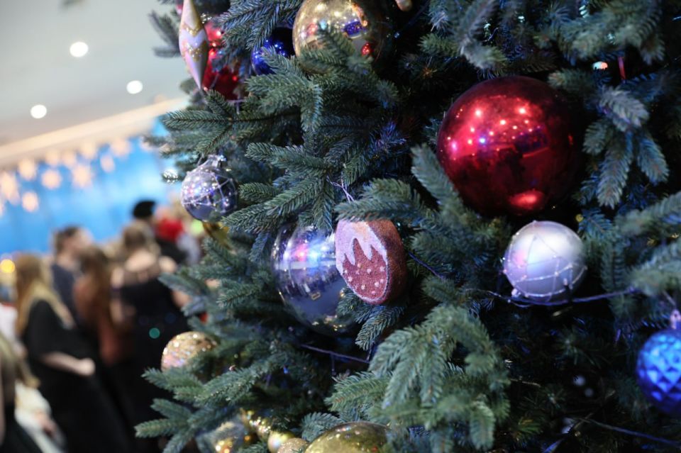 Вениамин Кондратьев пригласил сына участников СВО и победившего лейкоз мальчика на губернаторскую елку