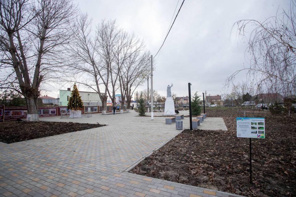 Обновленный сквер возле ДК Цибанобалки готовится к открытию