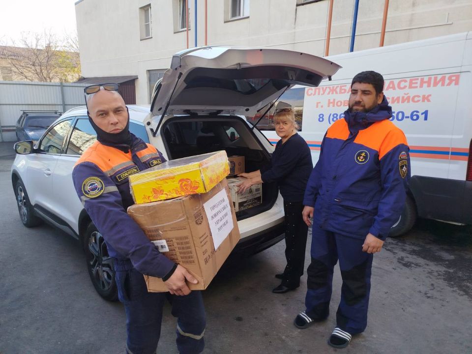 Андрей Кравченко: Порядка двух тонн гуманитарной помощи сотрудники Службы спасения города-героя доставили в военные подразделения Курской области