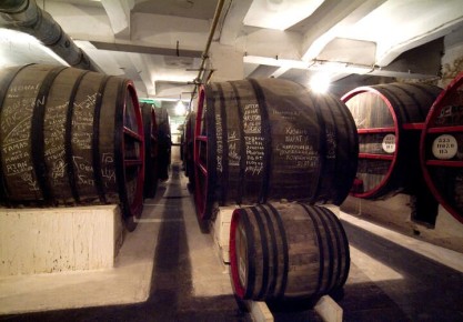 Во Франции забастовка парализовала производство Louis Vuitton, ведь сотрудникам не дали ежегодную премию, 23 человека погибли в пожаре в Индии: что произошло, пока вы спали