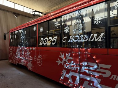 Новогодний общественный транспорт выйдет на маршруты Краснодара 10 декабря