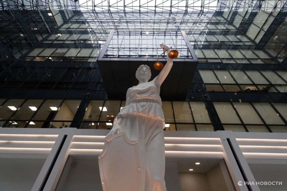 Суд запросил у ФСБ данные о требующем дивиденды с российских компаний сербе