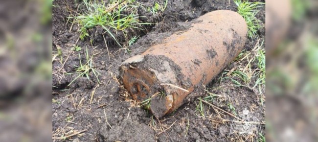 Трактор зацепил 50-килограмовую бомбу в Северском районе