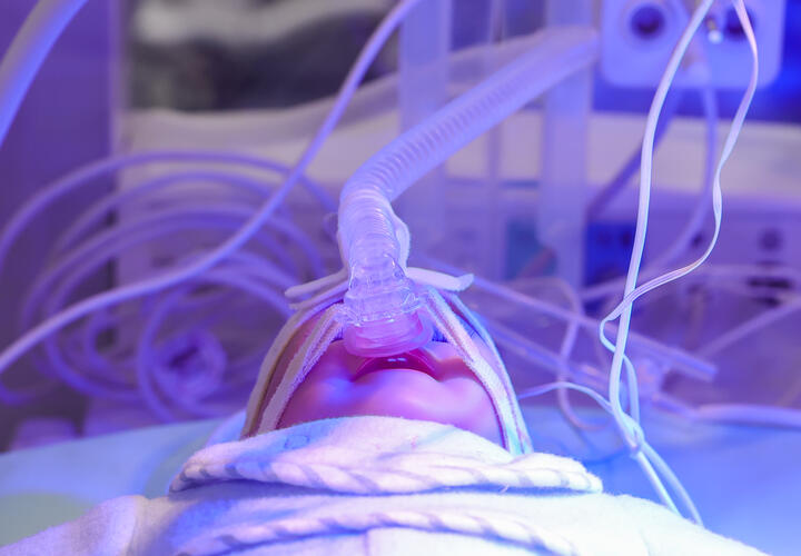 В Горячем Ключе 18-летняя мать засунула новорождённого в антресоль