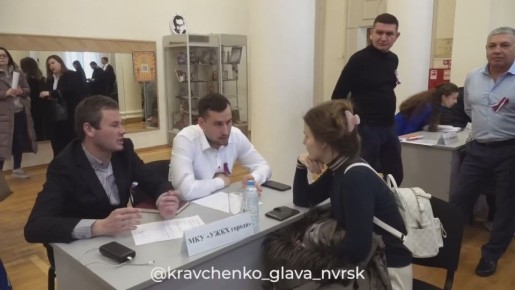 Андрей Кравченко: В День Конституции в Городском театре Новороссийска состоялся итоговый расширенный прием граждан: 75 жителей пришли за решением волнующих вопросов