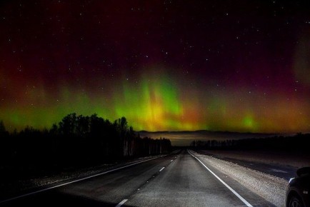 Самые дешевые билеты для поездок к северному сиянию — из Москвы и Петербурга