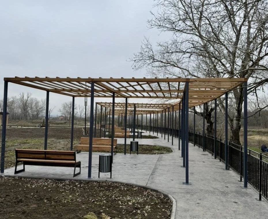 В Абинске благоустроили набережную