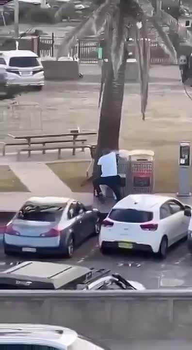 Повезло: сочинцы ушли с пляжа в Сиднее за несколько минут до теракта