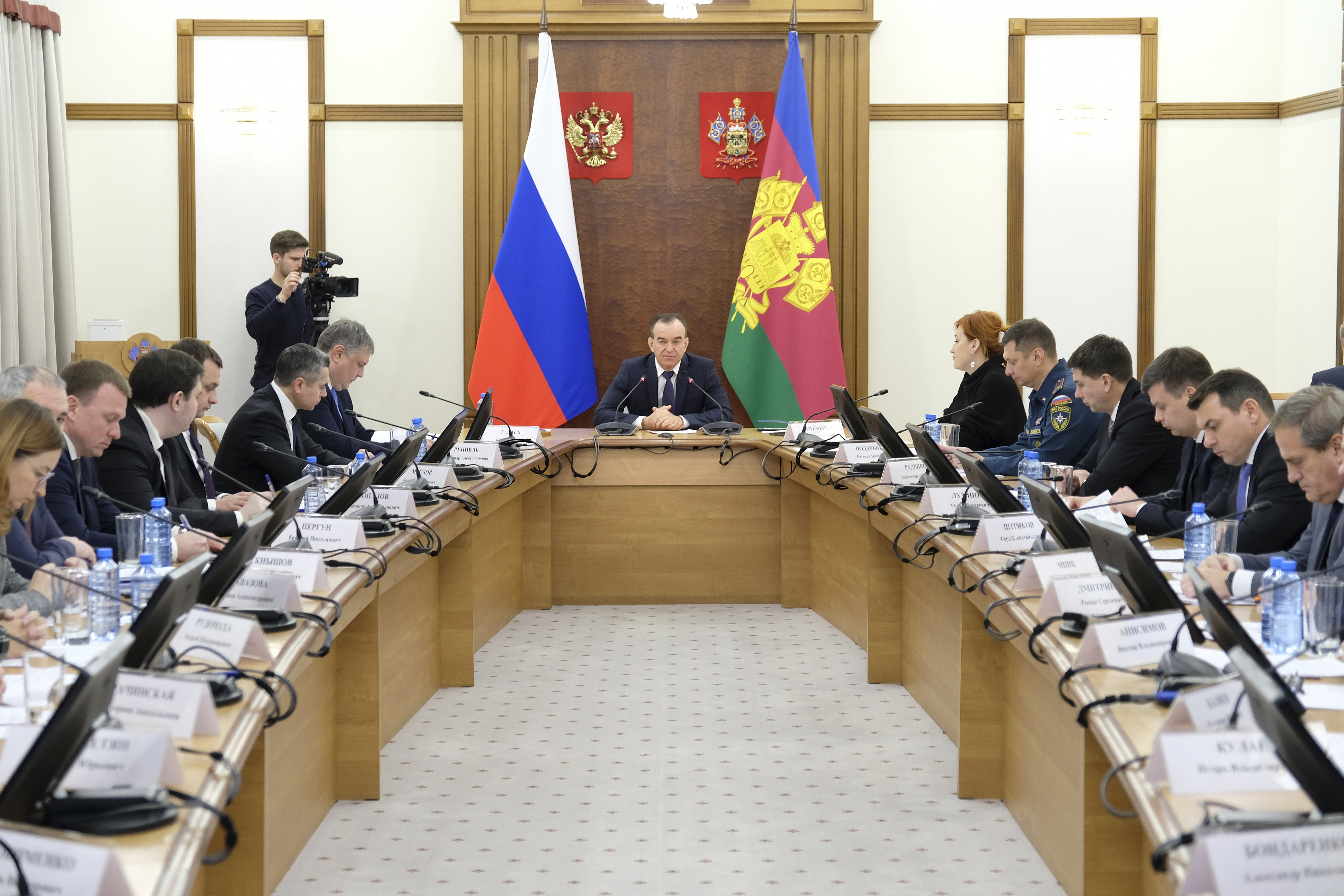 Вениамин Кондратьев: Мы должны сделать все возможное, чтобы летом 2026 года Анапа и Темрюкский район провели полноценный курортный сезон