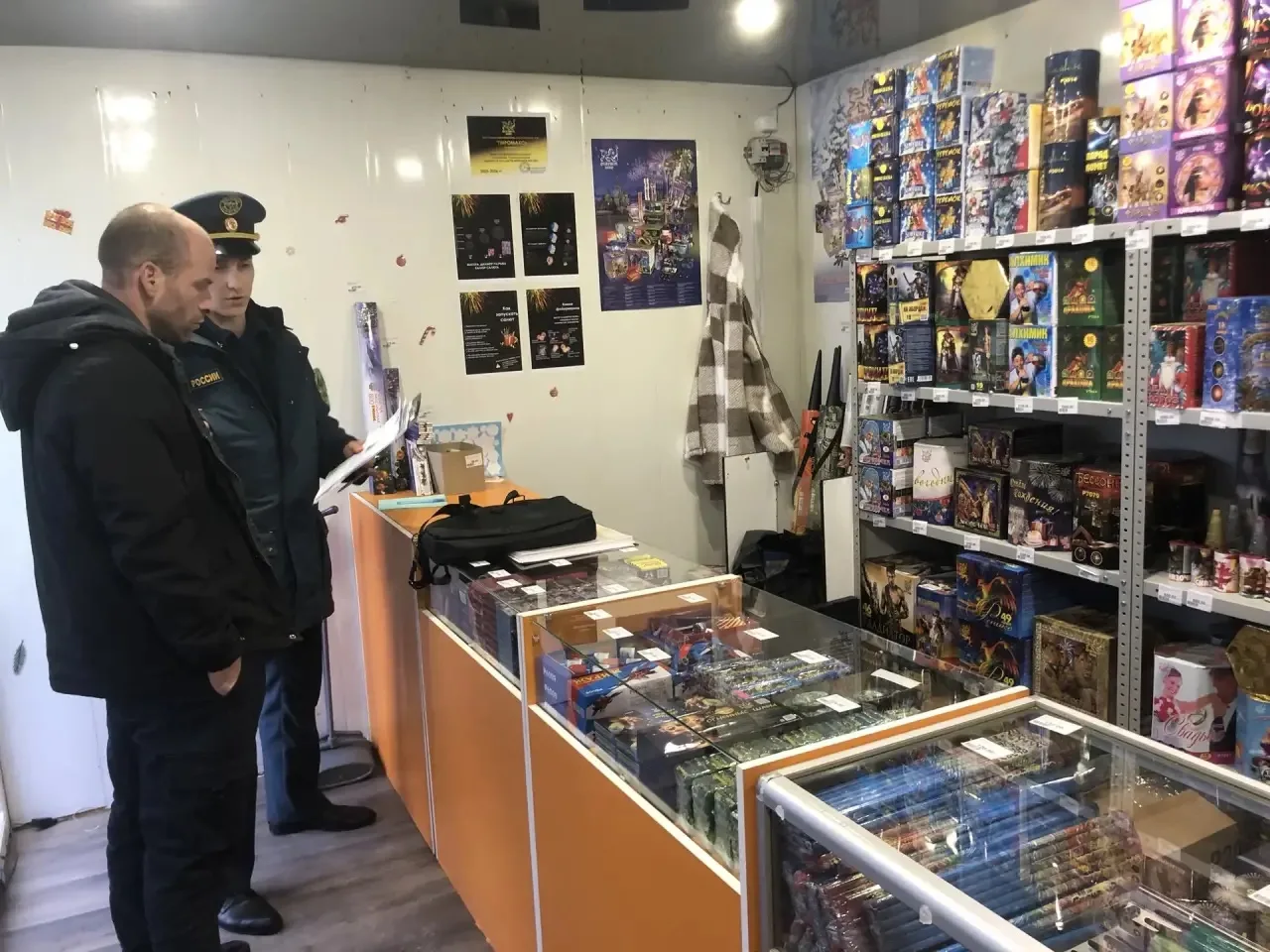 В Краснодаре проходят рейды по выявлению незаконных точек торговли пиротехникой