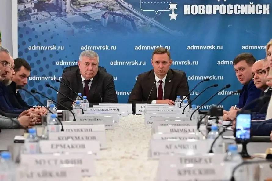 Ситуацию с мусорным полигоном и перспективы его эксплуатации обсудили на встрече в администрации Новороссийска