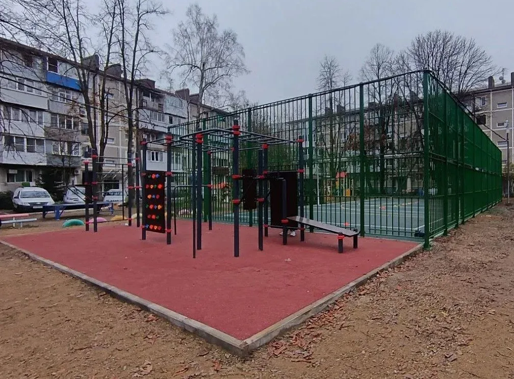 На ул. Бургасской в Краснодаре по инициативному бюджетированию построили спортивную площадку