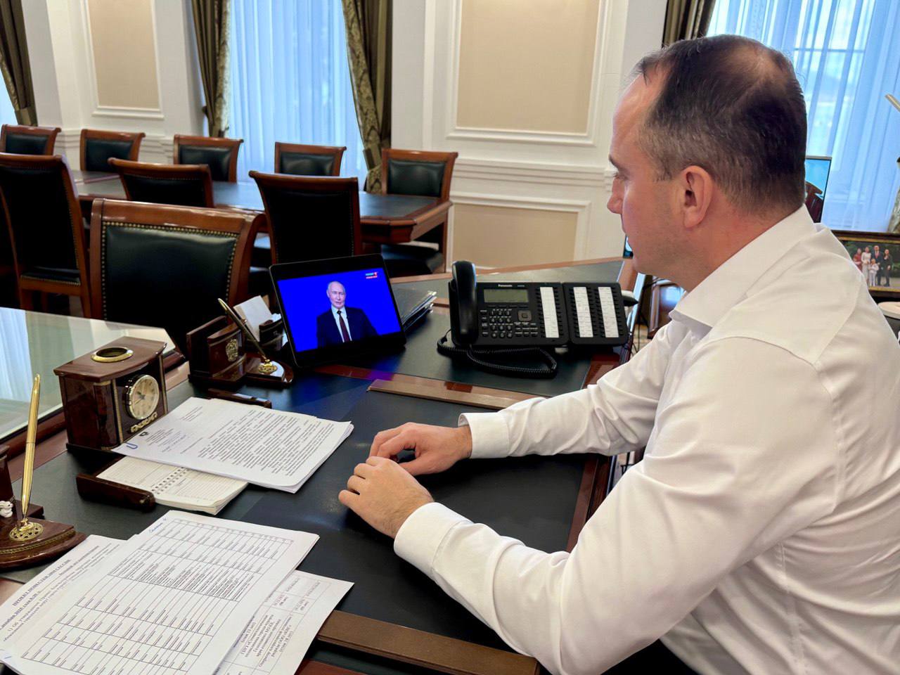 Алексей Богодистов: Смотрю в эфире «прямую линию» Президента Российской Федерации Владимира Владимировича Путина