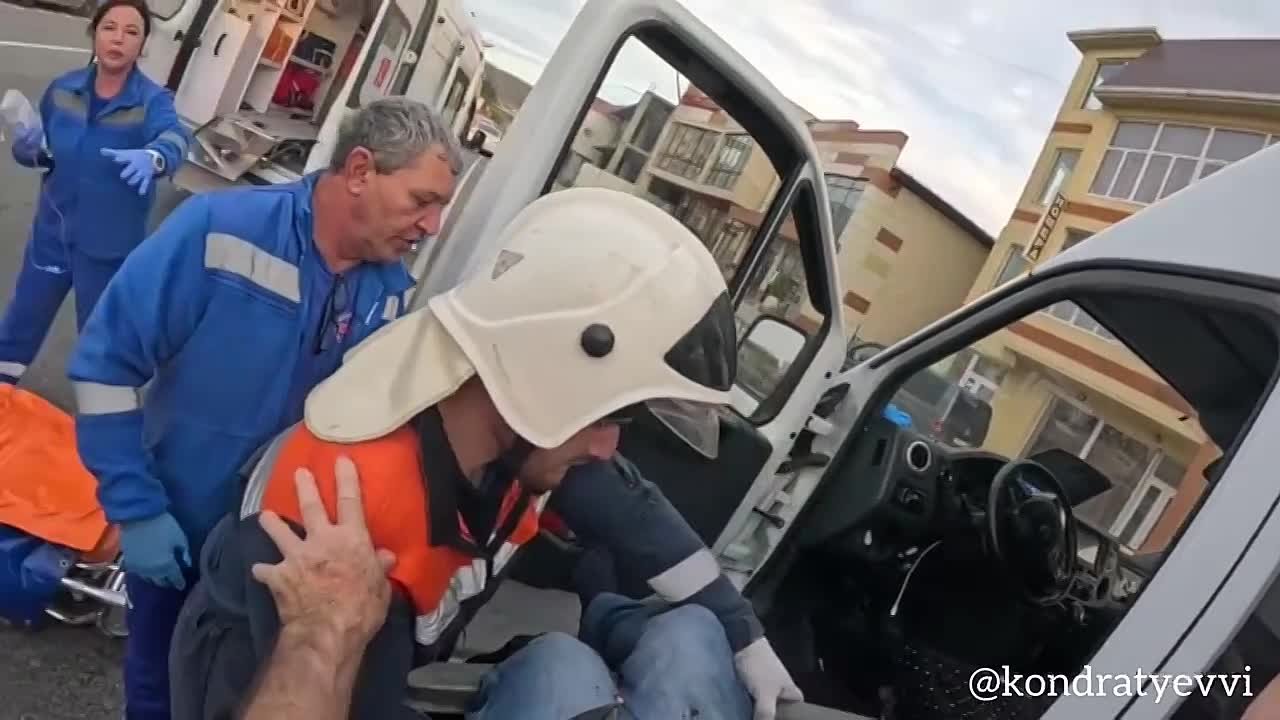 Вениамин Кондратьев: Сегодня профессиональный праздник отмечают те, кто по первому сигналу спешит на помощь людям — наши спасатели