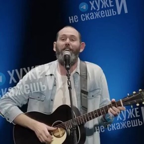 «В полюшке найду зайчишку, Ему хвостик распушу, Кукушонка на опушке Прям за ж*пку укушу!»