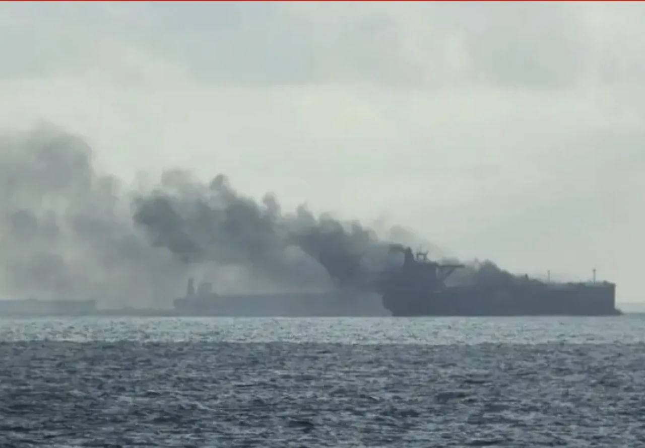 Украина атаковала в Черном море беспилотниками танкер «Эльбрус», который направлялся загрузить нефть в порту Новороссийска в России