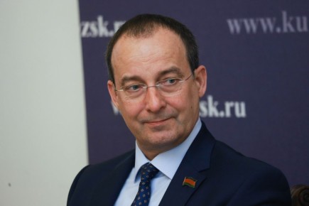 Евгений Наумов поздравил с 65-летием председателя ЗСК Юрия Александровича Бурлачко