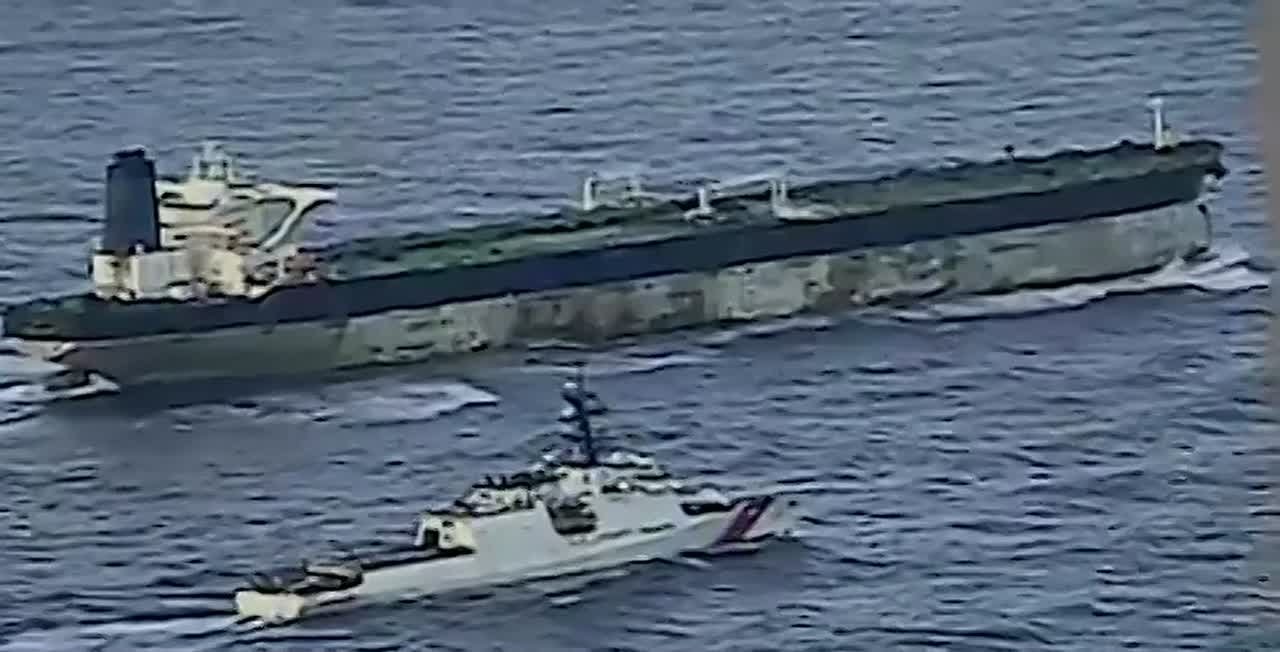 Похищенный США танкер «Маринера» был зафрахтован частным трейдером под флагом Гайаны