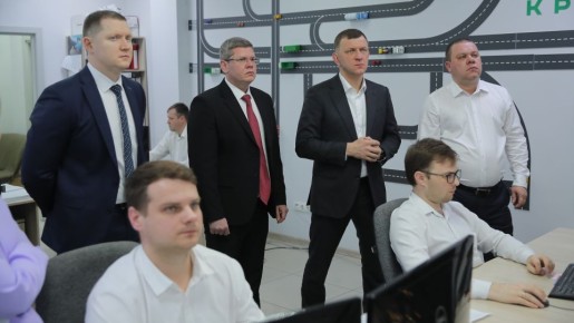 Глава Краснодара поручил уделить особое внимание расчистке от снега дорог и тротуаров у социальных объектов