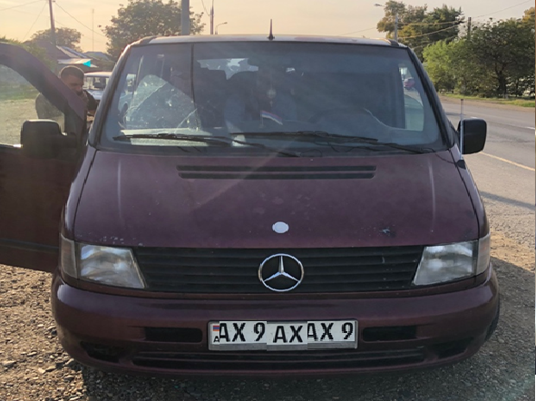 На Кубани сотрудники Госавтоинспекции продолжают работу по пресечению правонарушений в области БДД водителями транспортных средств с иностранными номерами