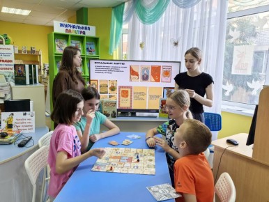 По итогам Всероссийского конкурса среди работников региональных и муниципальных библиотек на лучшую организацию информационно-разъяснительной работы ЦИК России отметила сертификатами финалистов из Краснодарского края